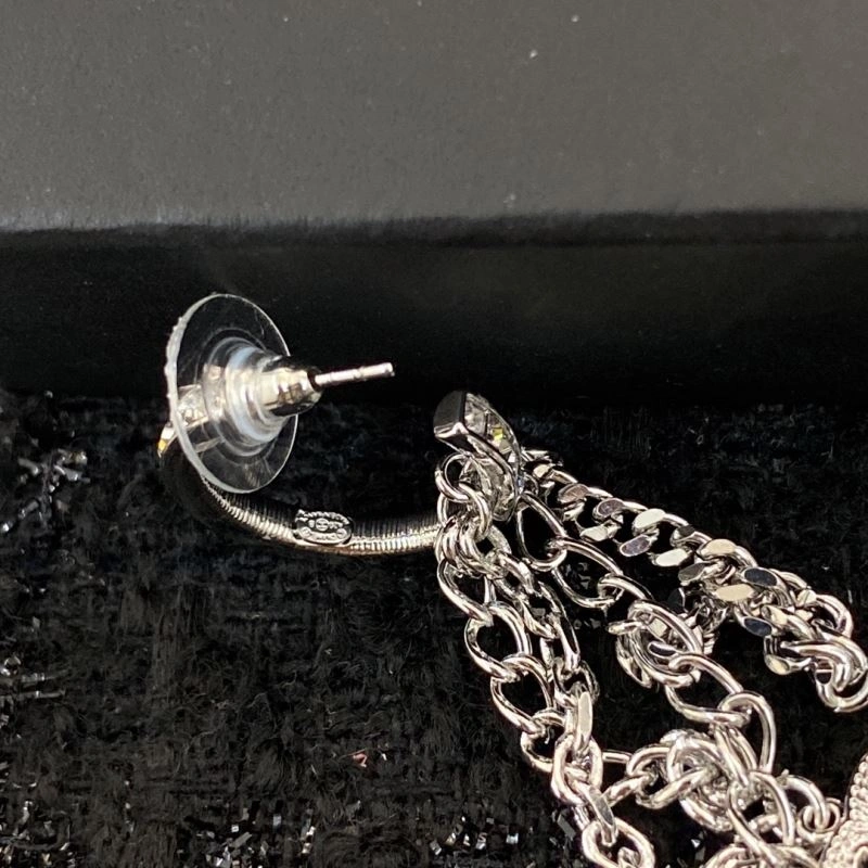 Chanel Earrings Efficient 230078