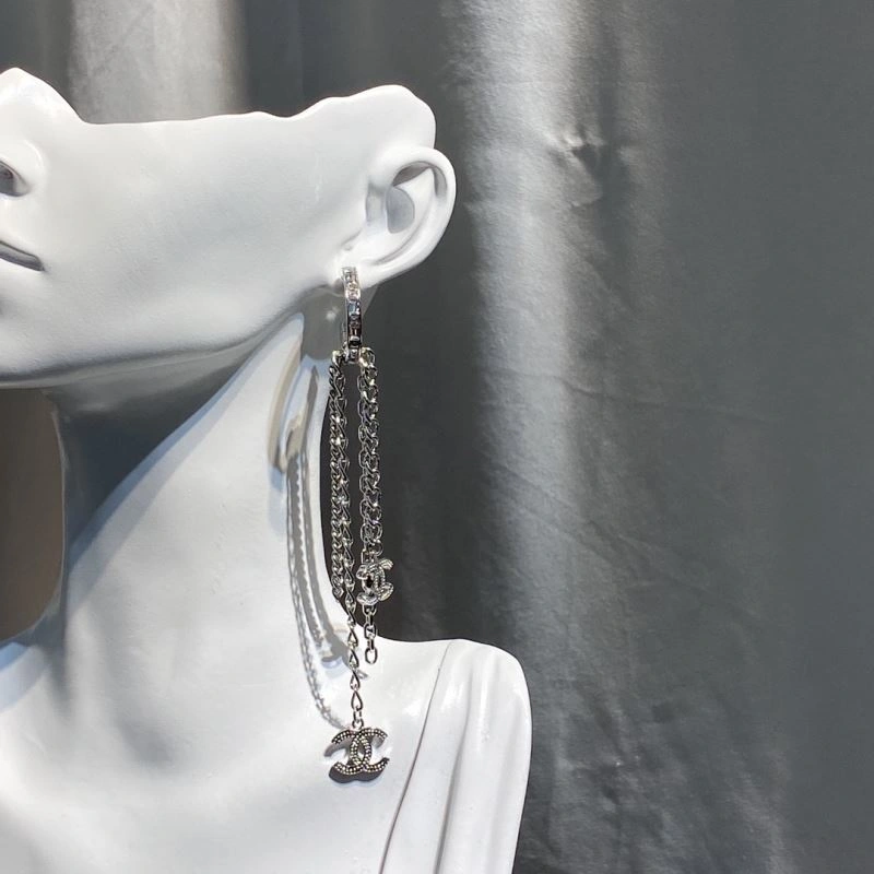 Chanel Earrings Efficient 230078