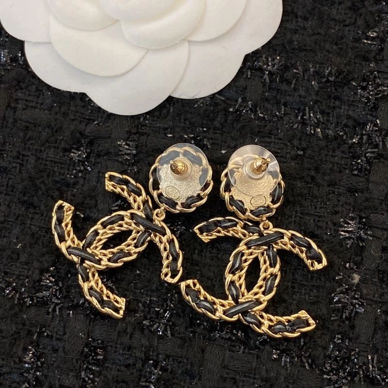 Resilient Chanel Earrings 230023