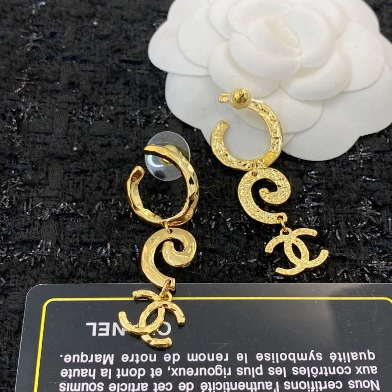 Chanel Earrings MoistureWicking 230046