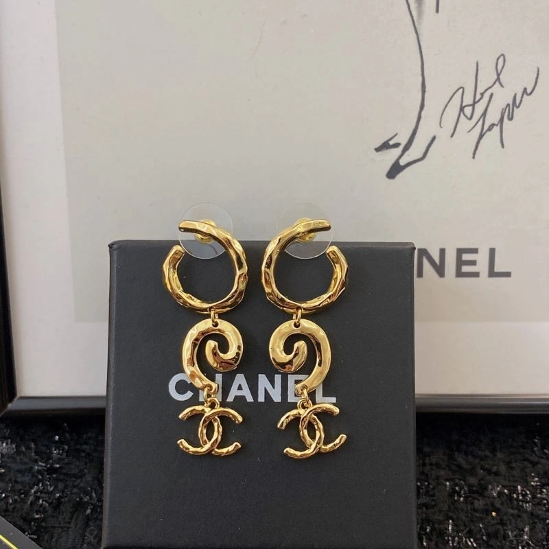 Chanel Earrings MoistureWicking 230046