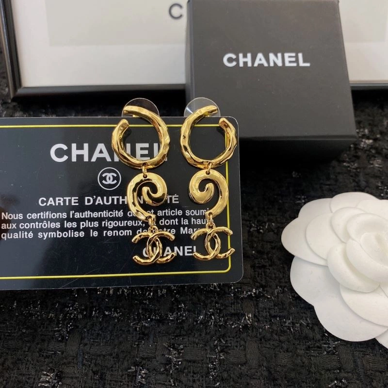 Chanel Earrings MoistureWicking 230046