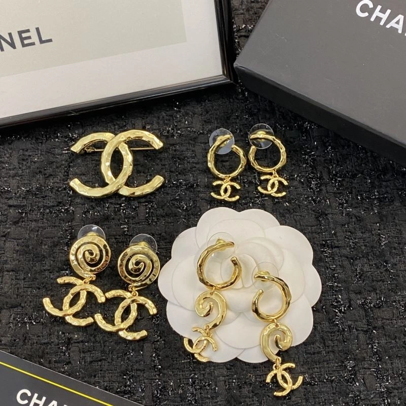 Chanel Earrings MoistureWicking 230046