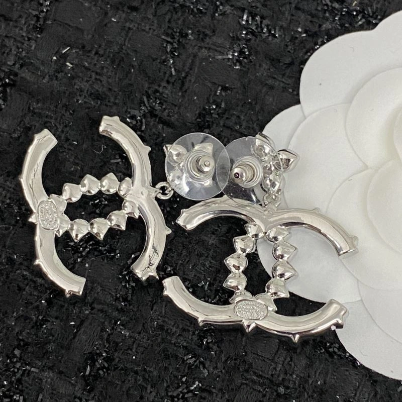 Chanel Earrings Bright 230059