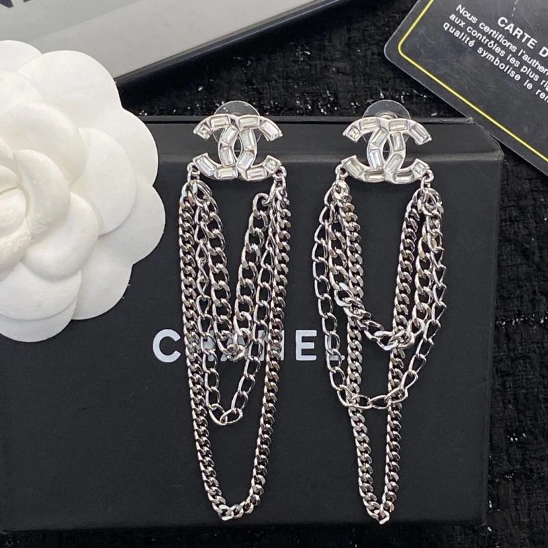 Chanel Earrings ZeroBulk 230014
