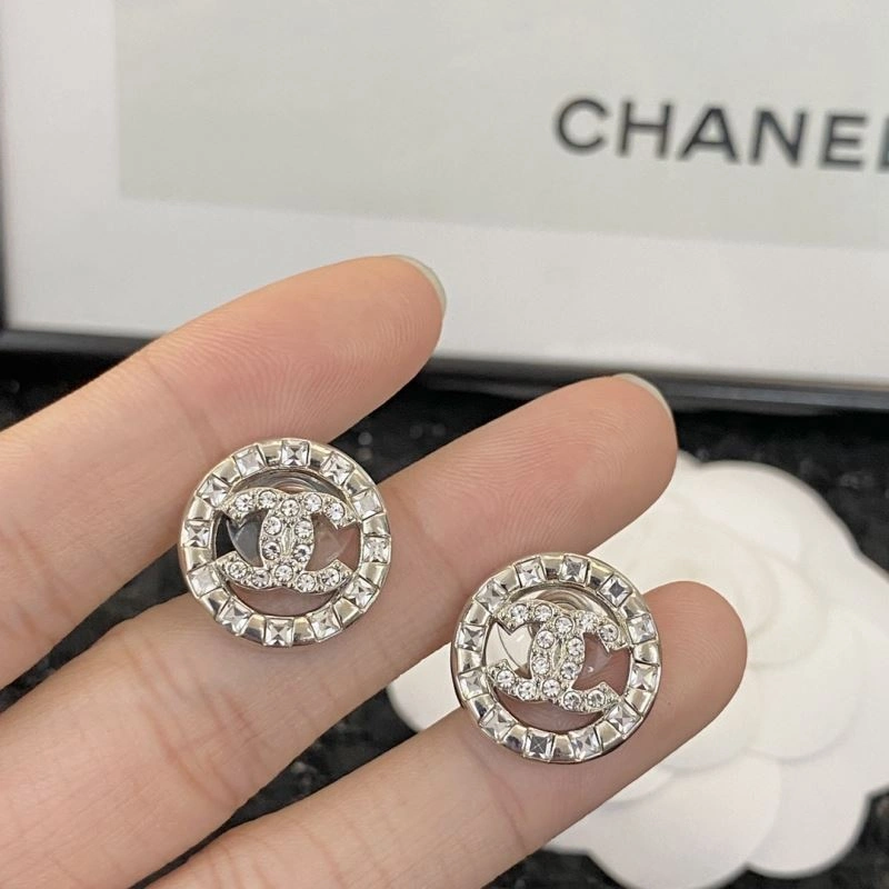 Resilient Chanel Earrings 230079