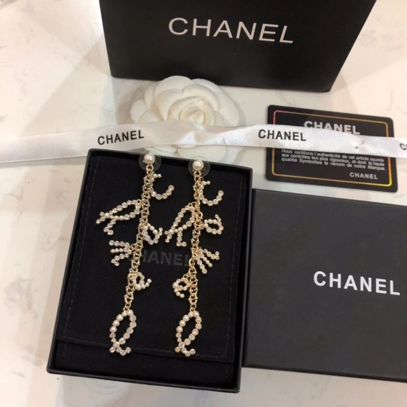 Flexible Chanel Earrings 230005