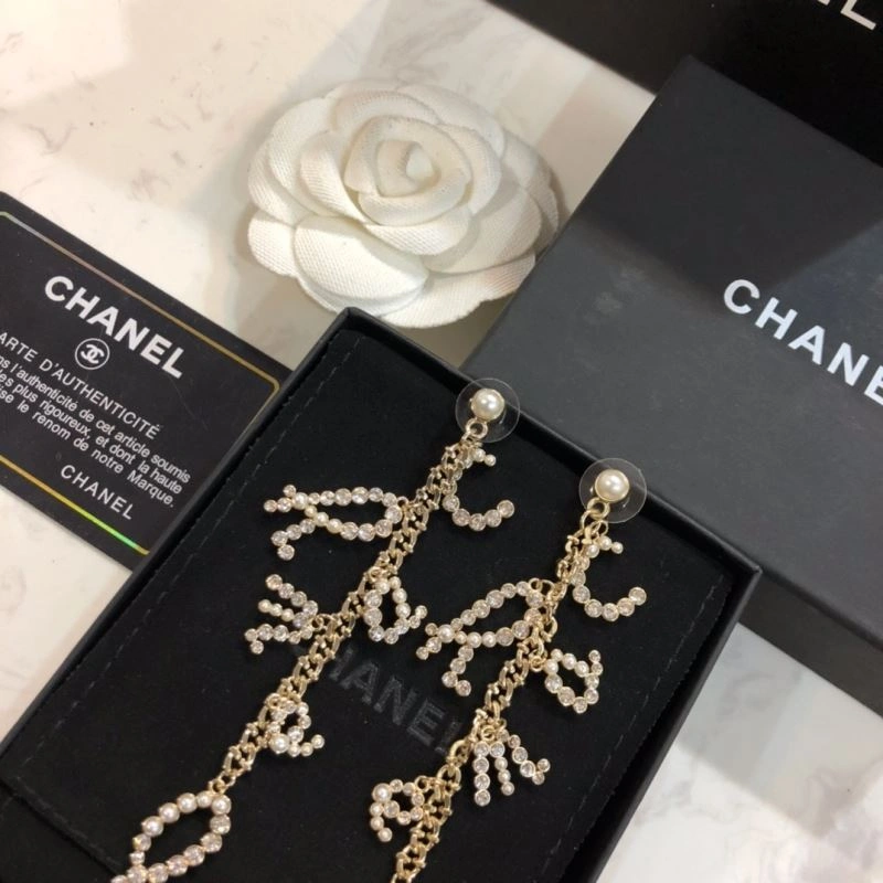 Flexible Chanel Earrings 230005