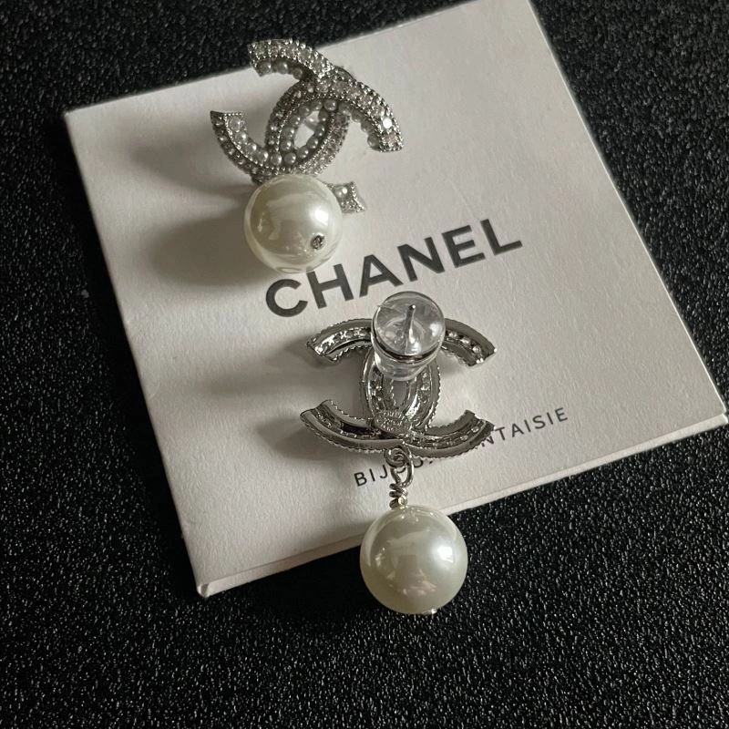 Chanel Earrings Trendy 230004