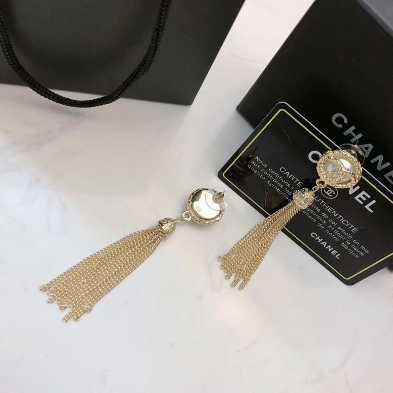 Compact Chanel Earrings 229983