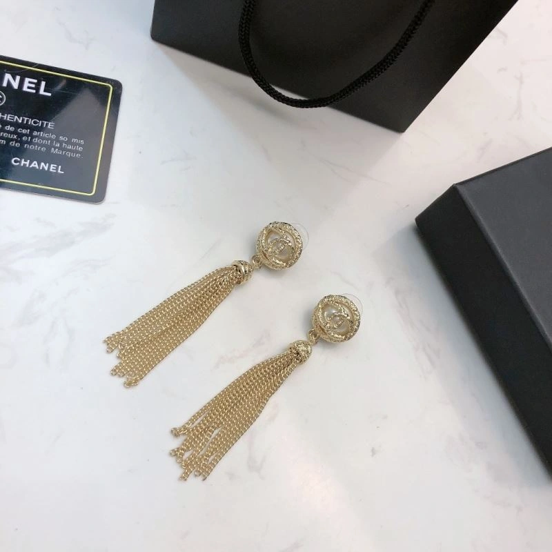 Compact Chanel Earrings 229983