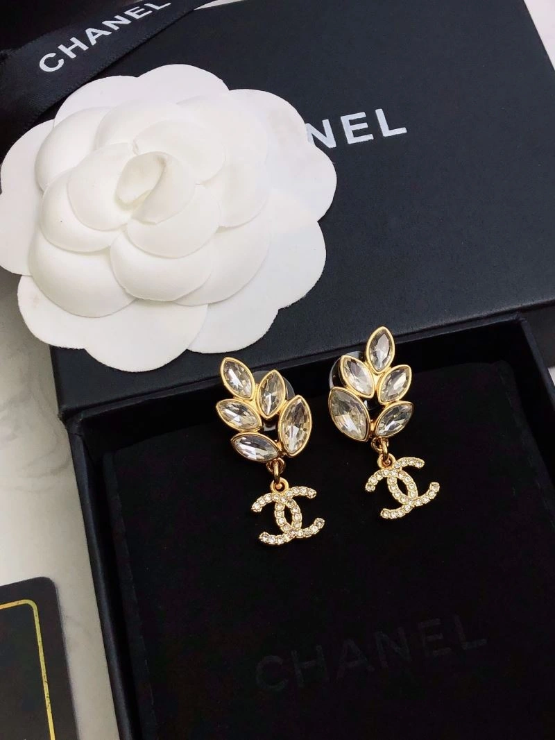 Chanel Earrings ModernLook 230022