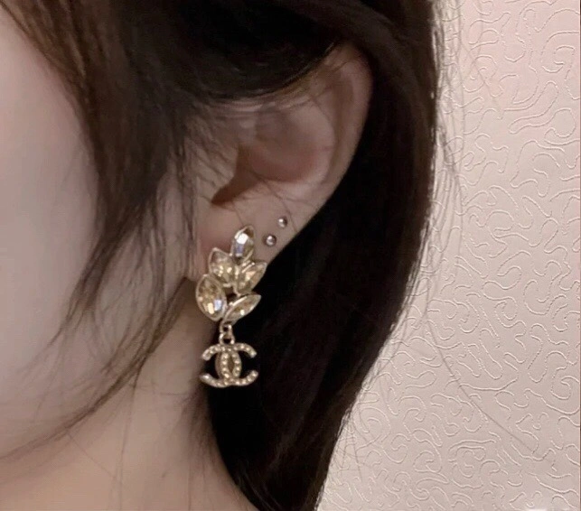 Chanel Earrings ModernLook 230022