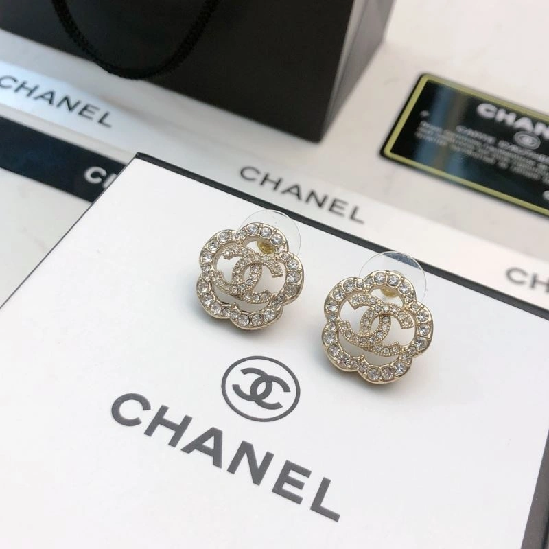 Durable Chanel Earrings 230068