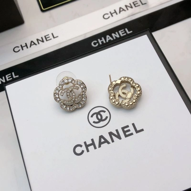Durable Chanel Earrings 230068