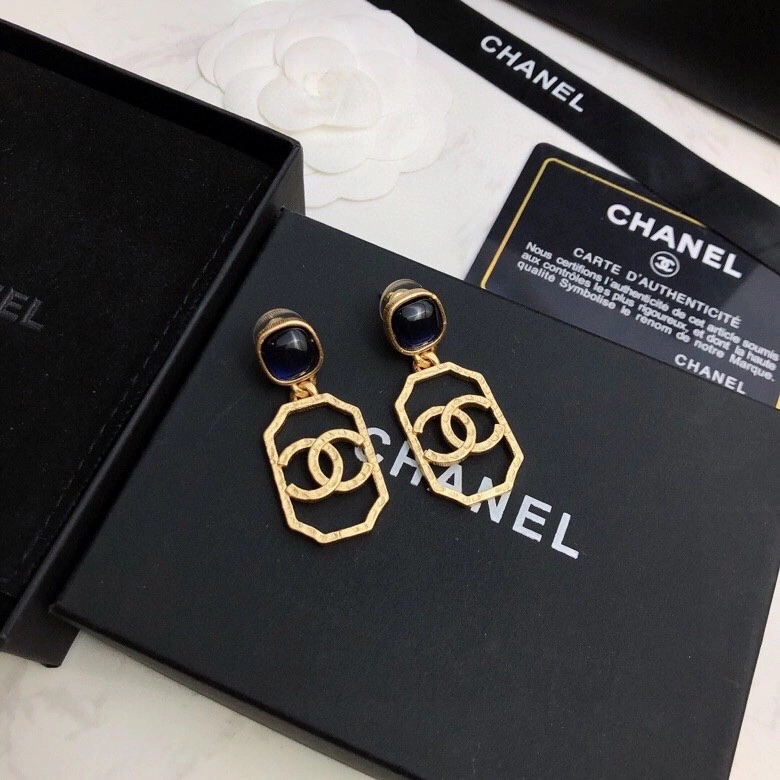 Chanel Earrings Durable 229988