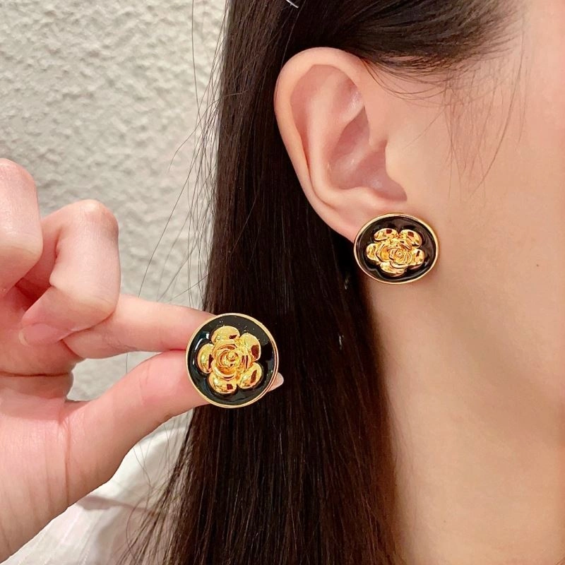 Chanel Earrings SportInspired 229990