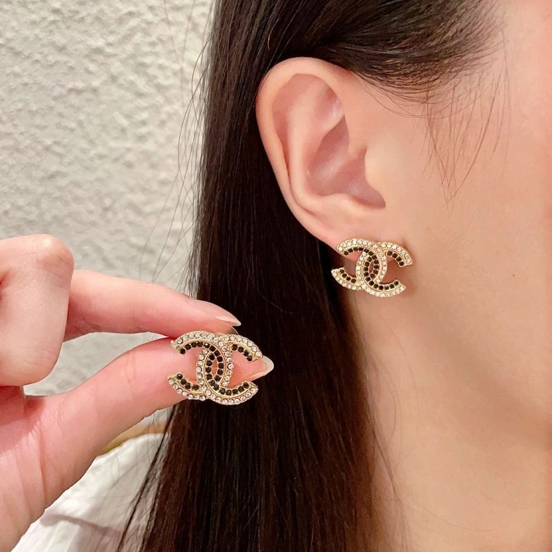 Sporty Chanel Earrings 230011