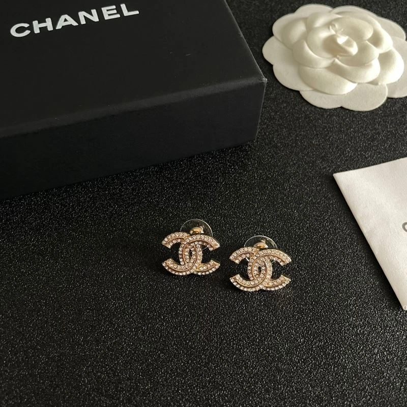 Chanel Earrings Minimalist 229985