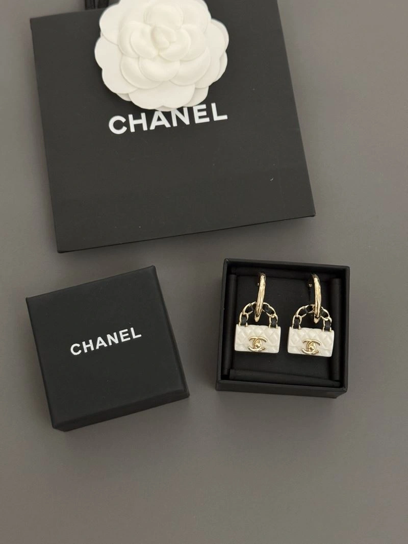 Chanel Earrings Premium 230007