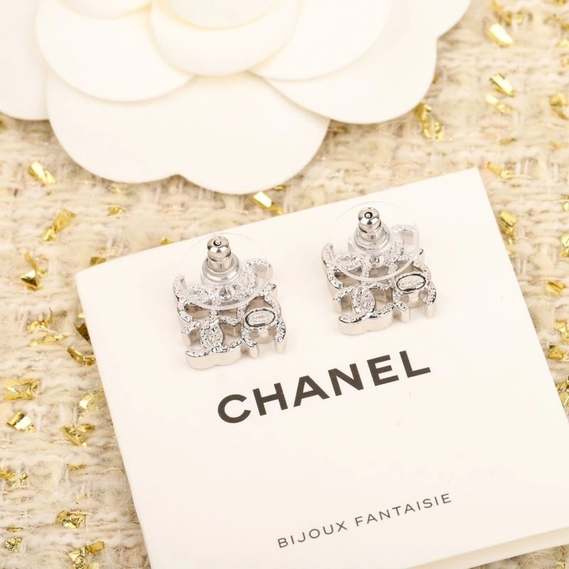 Chanel Earrings TimelessDesign 230049