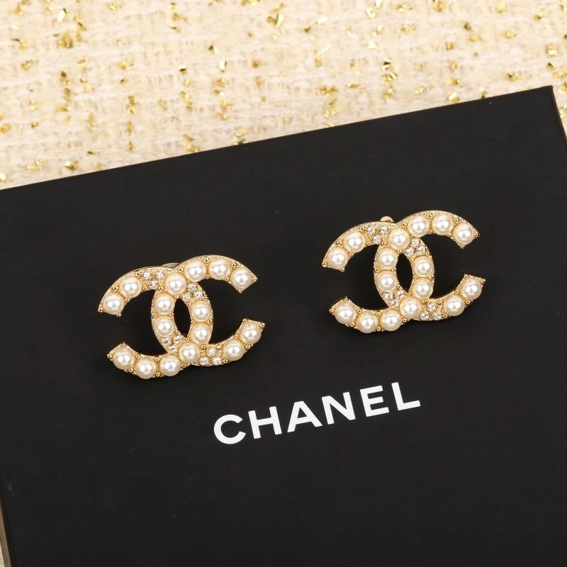 Chanel Earrings Reliable 229969
