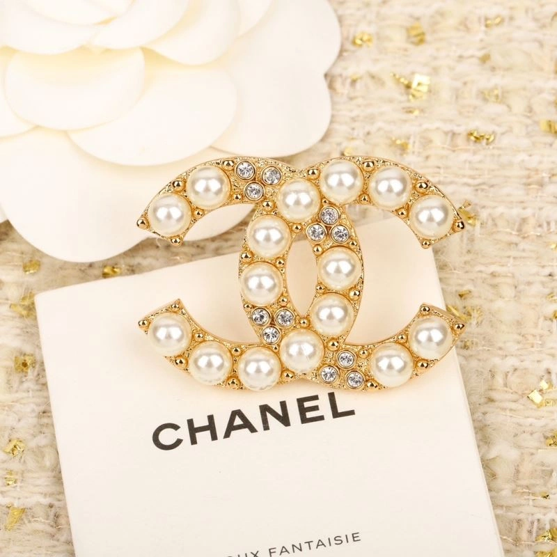 Chanel Earrings Reliable 229969