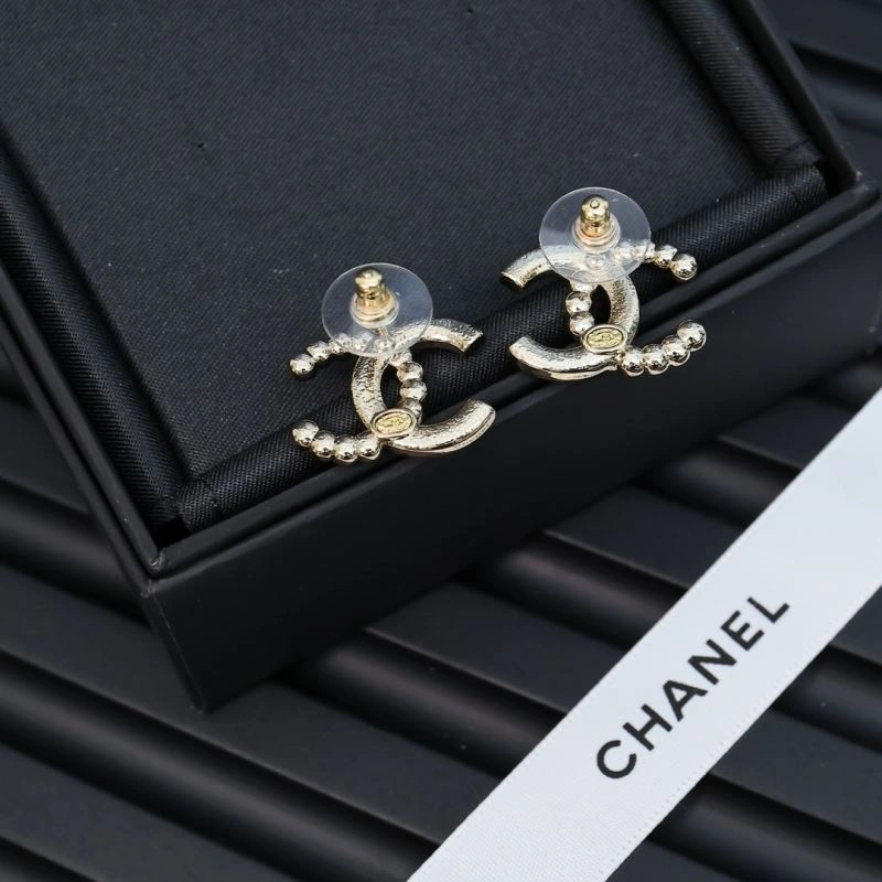 Fashionable Chanel Earrings 229978