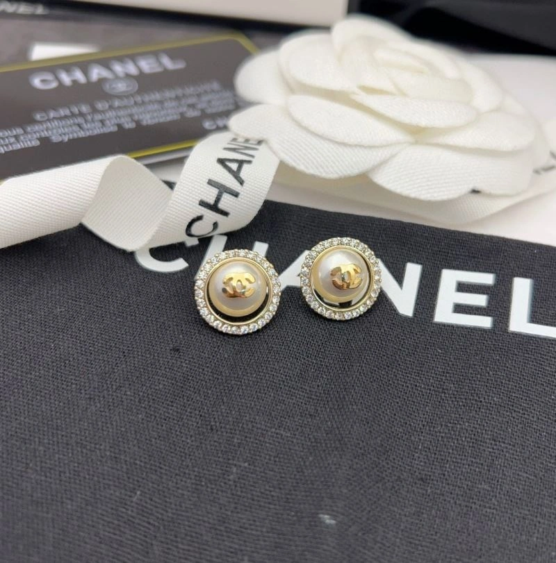 Chanel Earrings Chic 230033