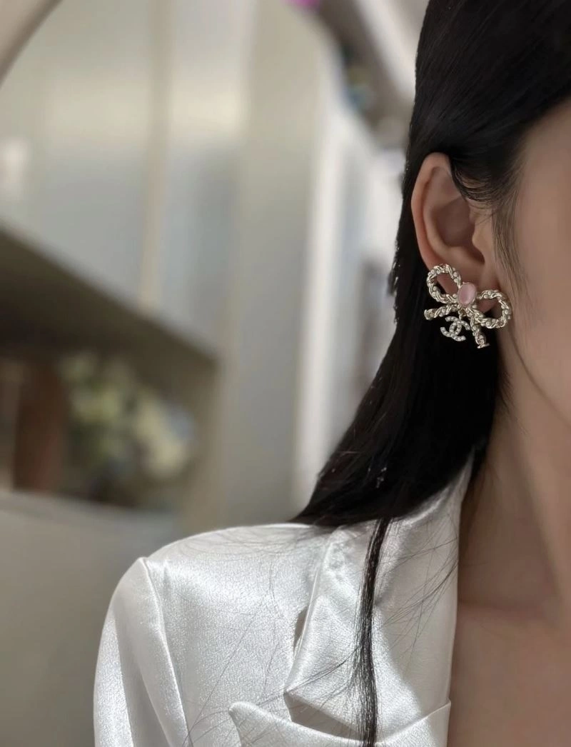 Fashionable Chanel Earrings 229980