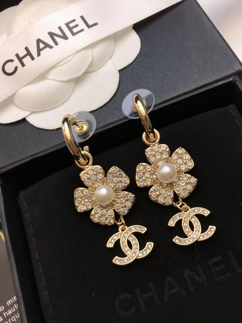 Chanel Earrings Resilient 230040