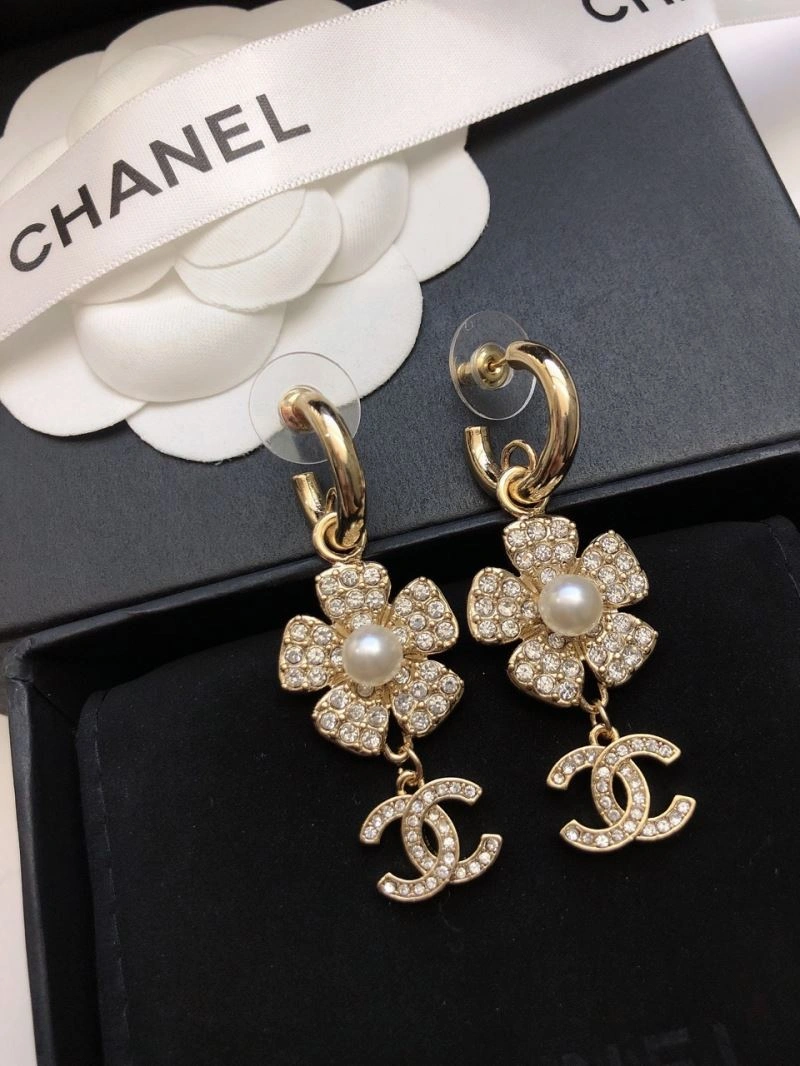 Chanel Earrings Resilient 230040