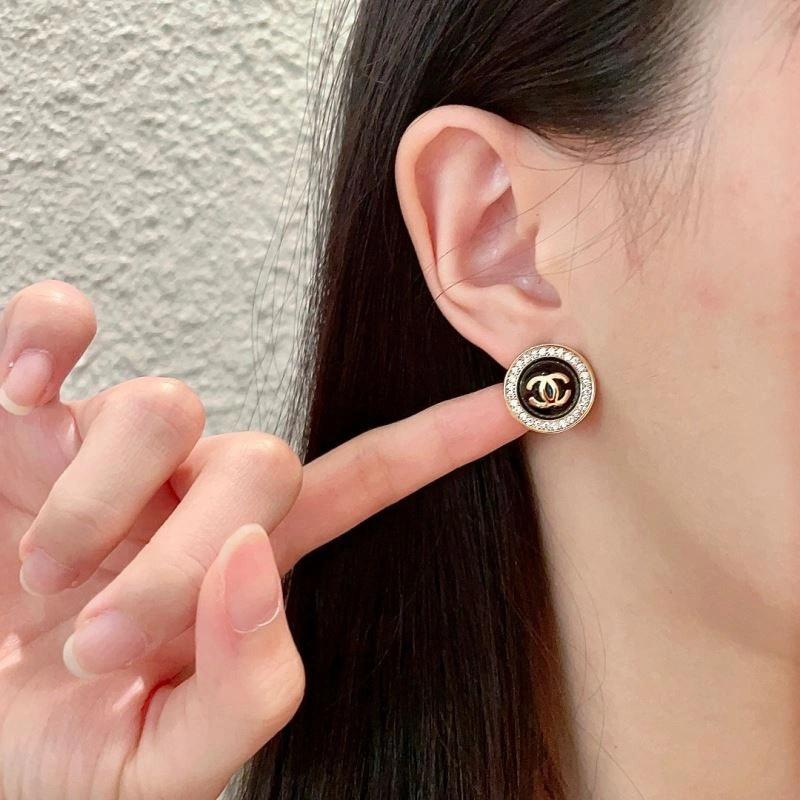 Affordable Chanel Earrings 229966