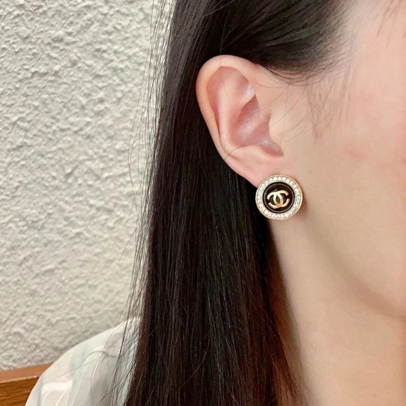 Affordable Chanel Earrings 229966