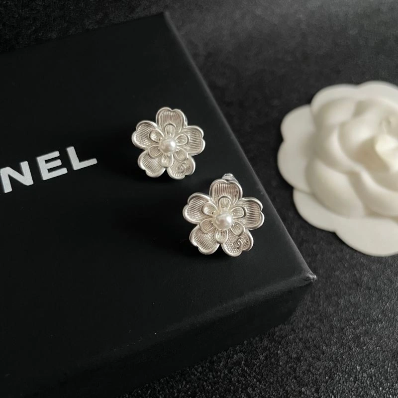Chanel Earrings GoodFit 229977