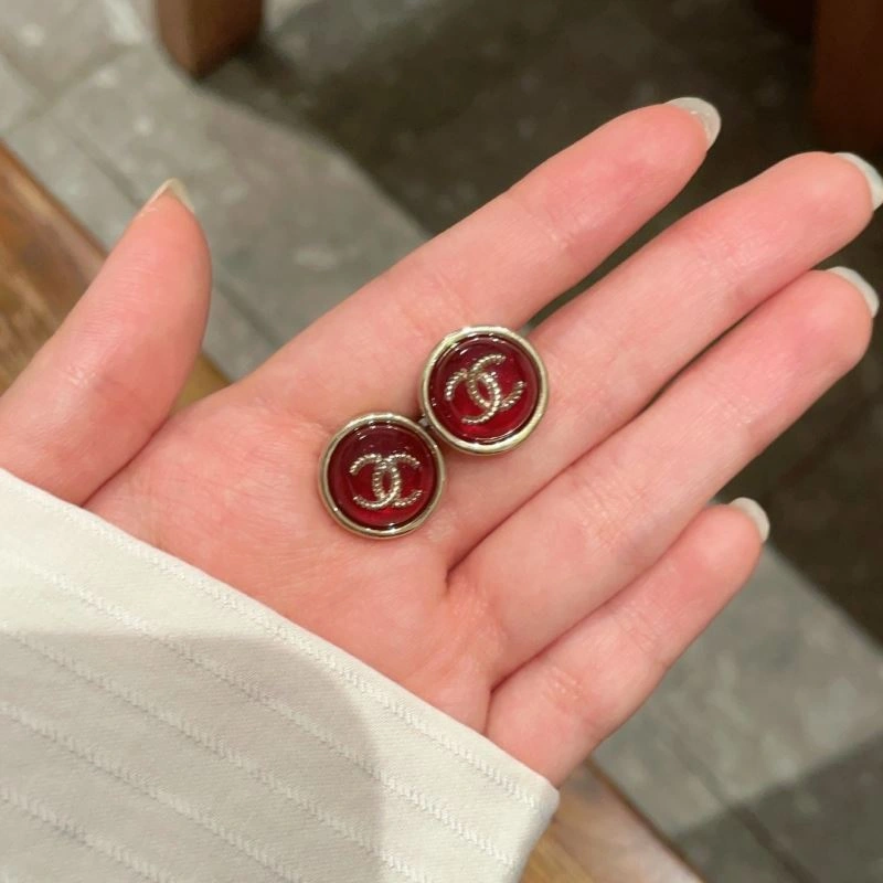 Chanel Earrings Elegant 229986