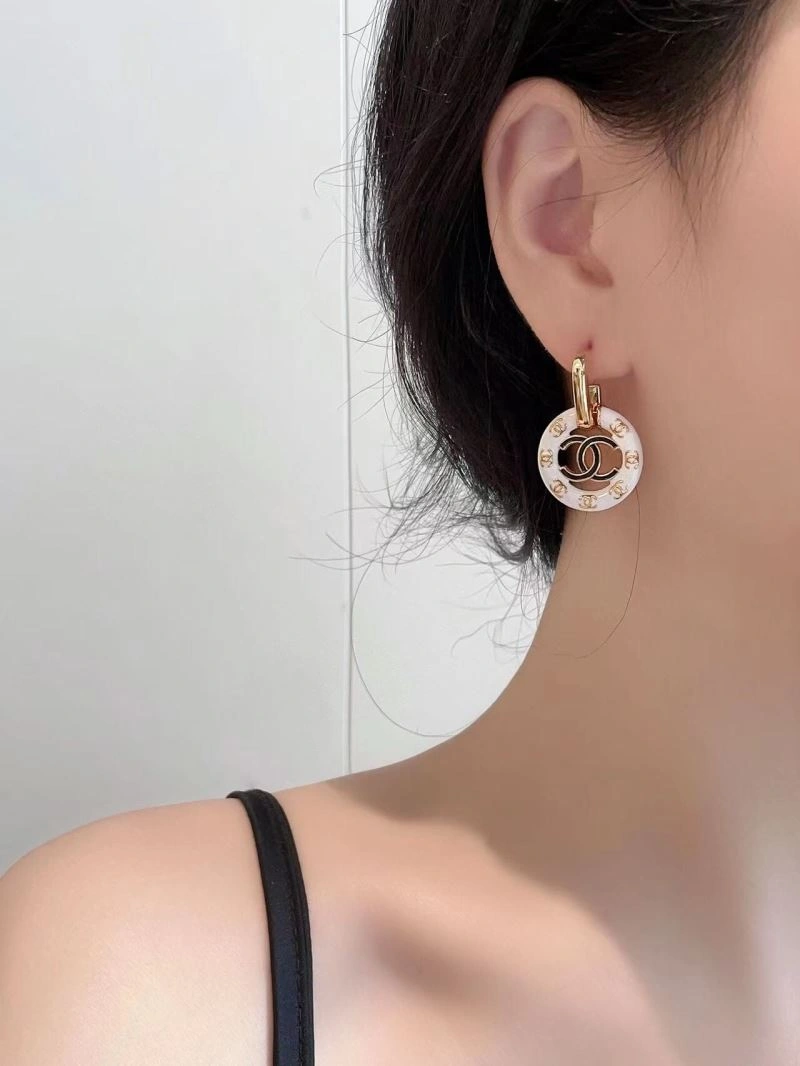 Efficient Chanel Earrings 229940