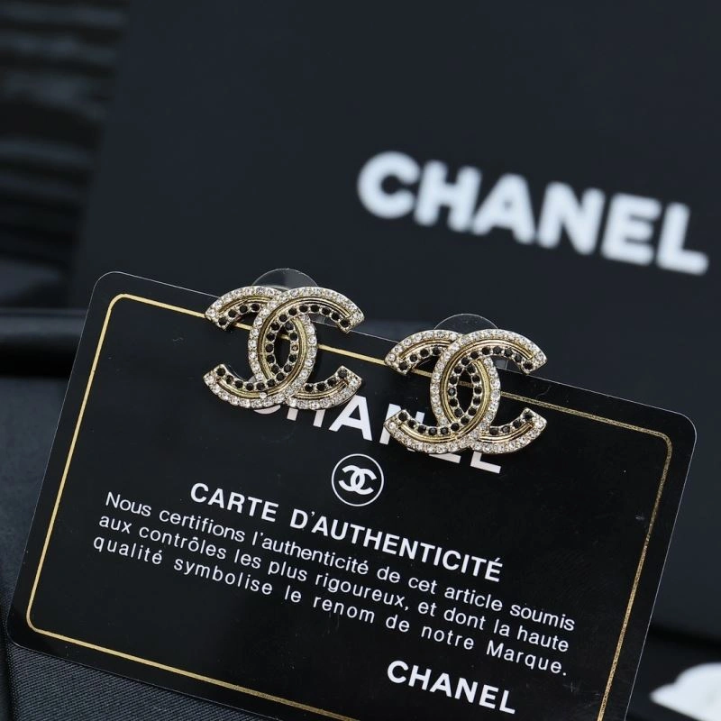 Chanel Earrings Functional 229958