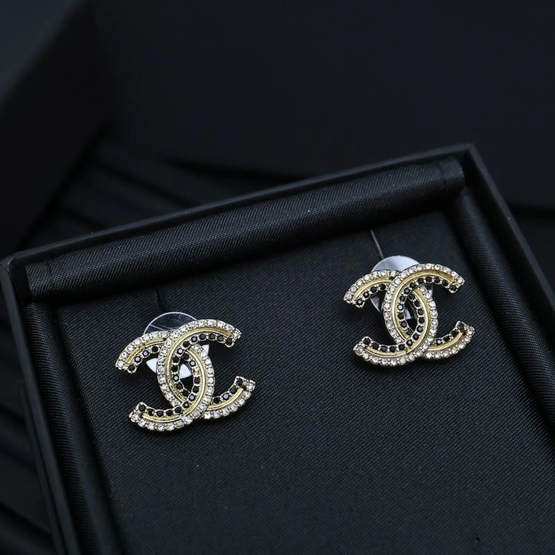 Chanel Earrings Functional 229958