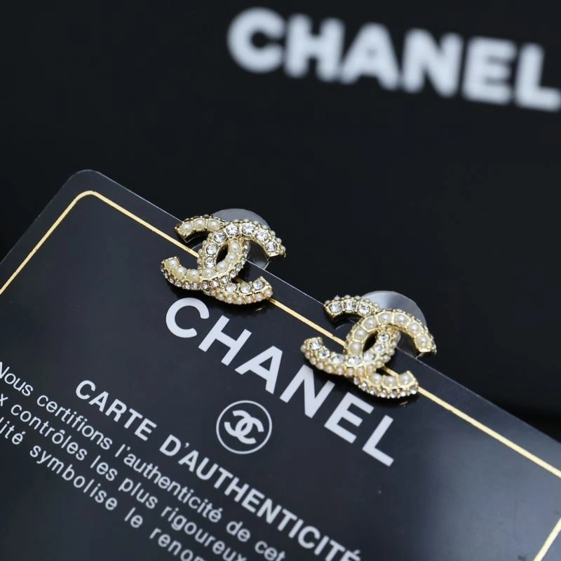 Chanel Earrings Youthful 229946