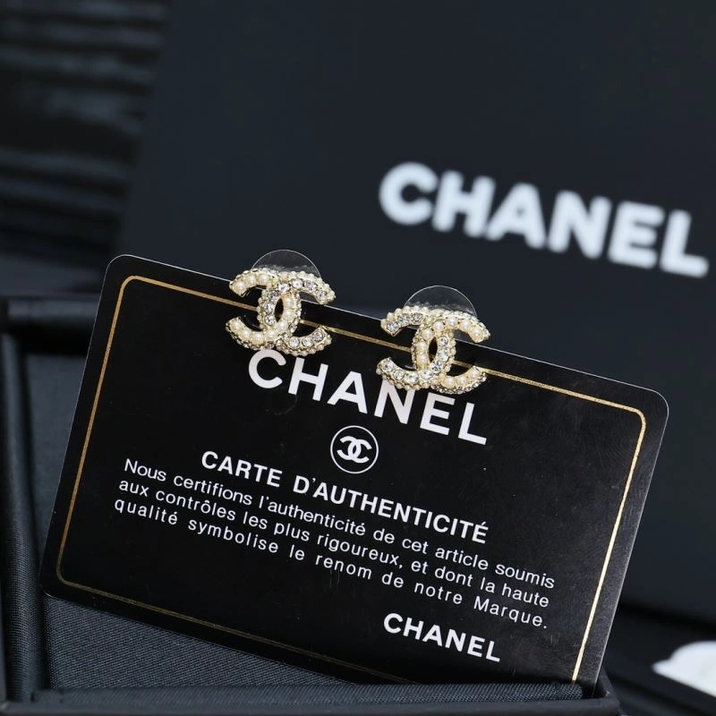 Chanel Earrings Youthful 229946