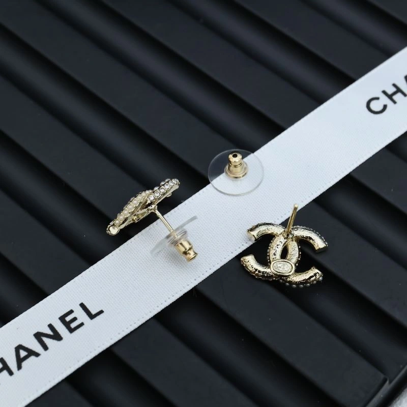 Chanel Earrings Youthful 229946
