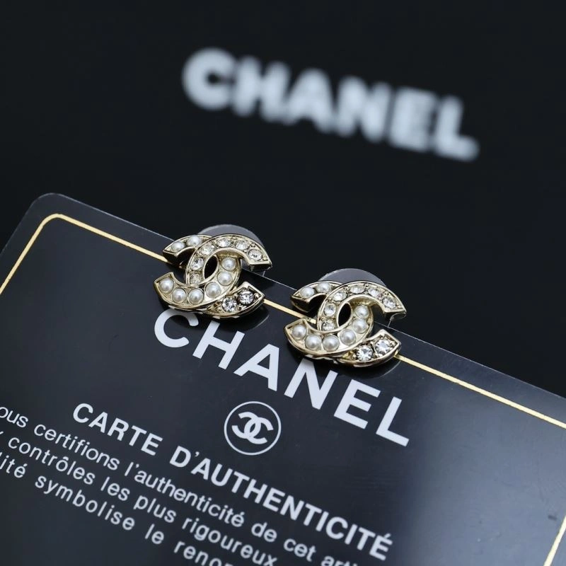 Chanel Earrings Sporty 229968
