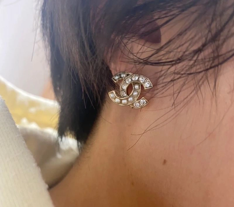 Chanel Earrings Sporty 229968