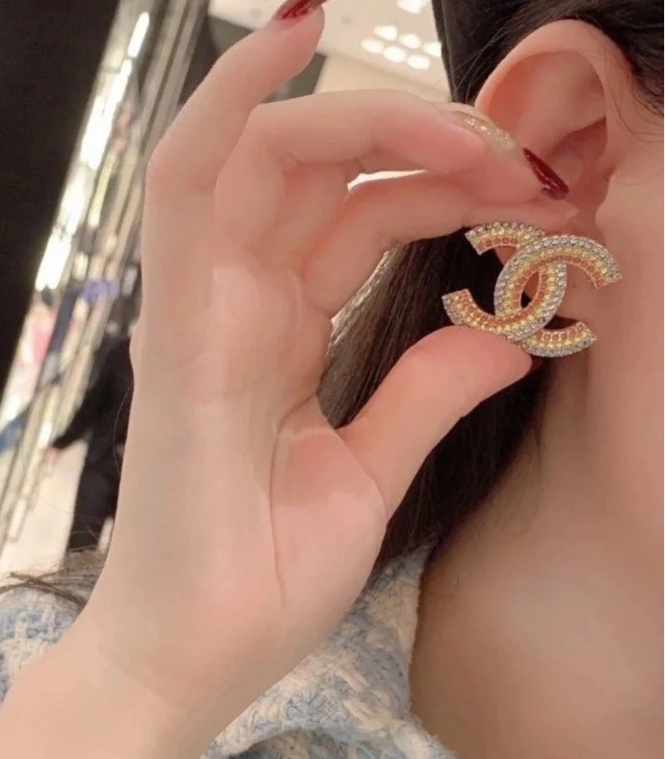 Chanel Earrings Durable 229932