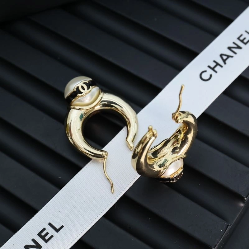 Chanel Earrings Trendy 229936