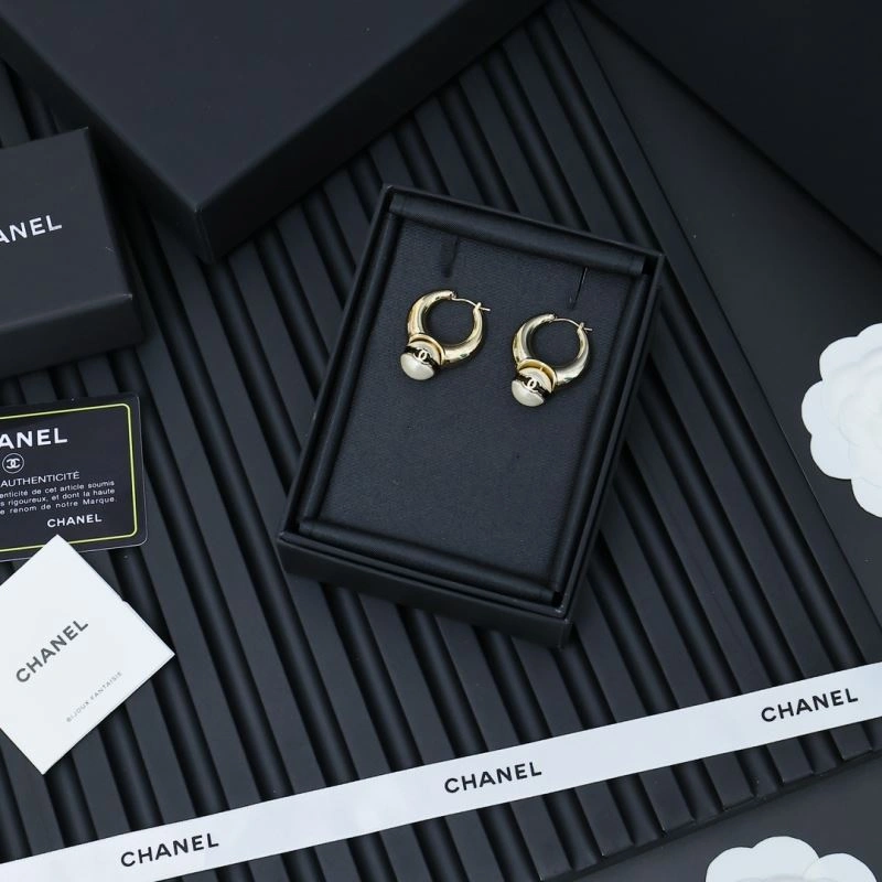 Chanel Earrings Trendy 229936