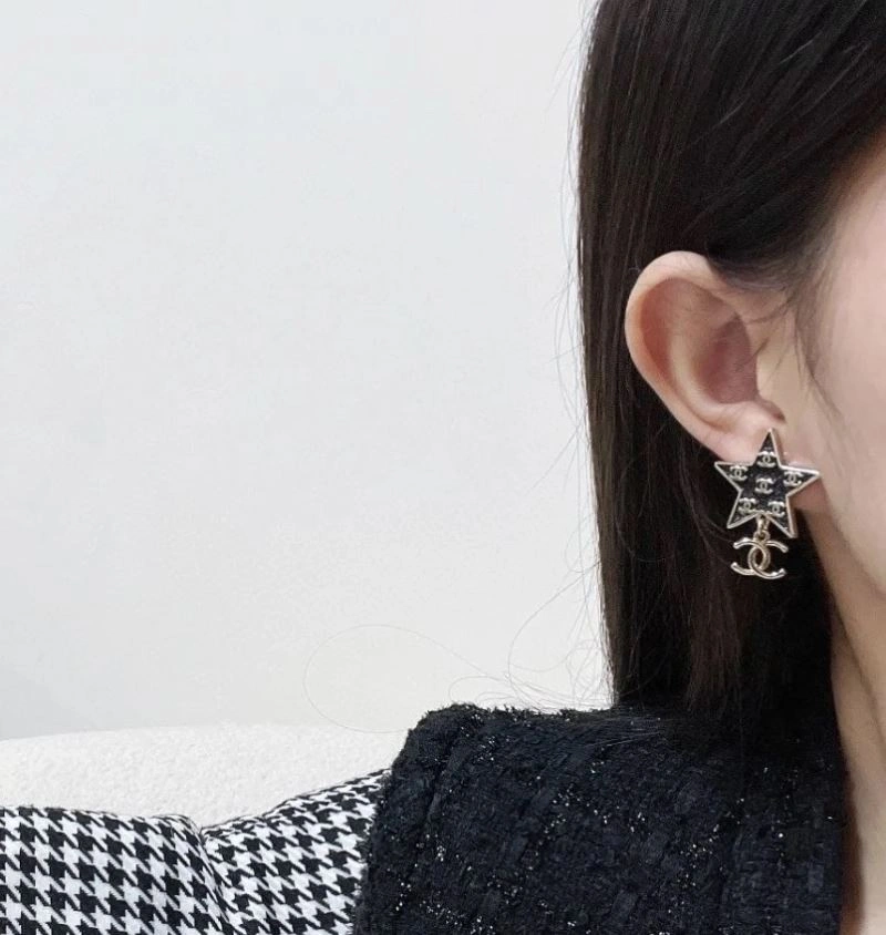 Chanel Earrings SportInspired 229930