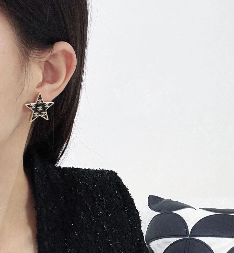 Chanel Earrings SportInspired 229930