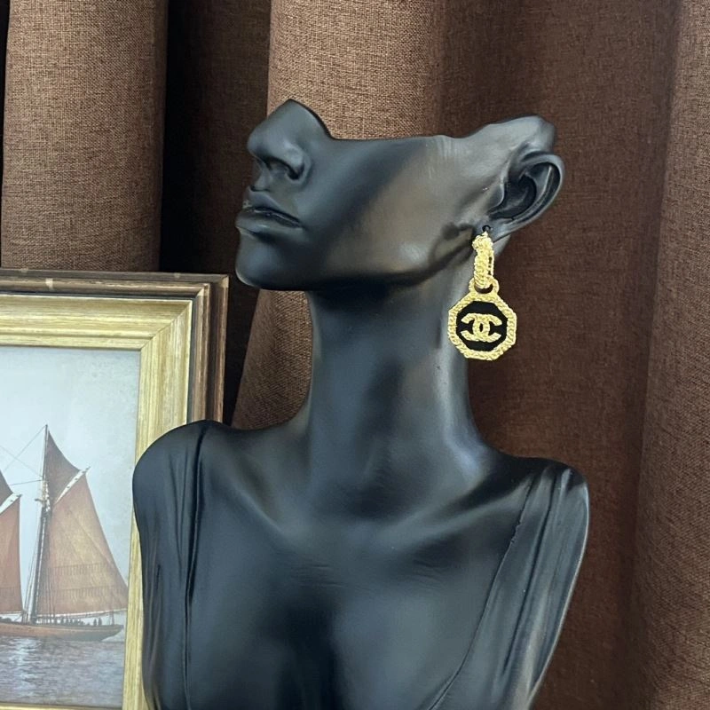 Chanel Earrings Sporty 229945
